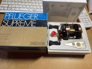 フルーガー シュープリーム Pflueger Supreme タイプDL バスマン オールド 箱付き　美品　2600