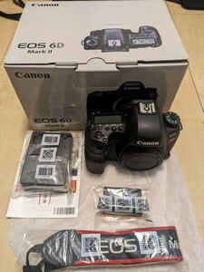 EOS 6D Mark II ボディ