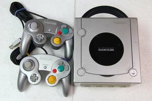  Nintendo Game Cube body set silver DOL-001 power cord / controller attached free shipping 