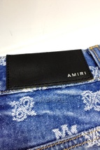 代官山)アミリ AMIRI ジャガードジーンズ 総柄 デニムパンツ ライトブルー サイズ32 ロゴデザイン_画像5