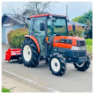 ** Kubota tractor ** KL34 **34 horse power ** period of use 695h ** high speed ** Nipro rotary attaching 