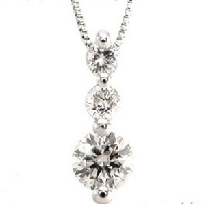 【格安】「大粒3連の輝き」トリロジー ダイヤモンド ネックレス 1.0ct pt850 プラチナ製品 国内生産 限定 2211の画像2