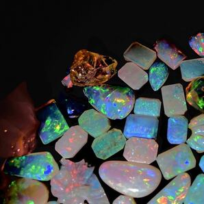 変形!!遊色効果抜群!!◆天然オパールおまとめ◆m 100ct ルース 裸石 宝石 ジュエリー jewelry opal 遊色 water fire whiteの画像3