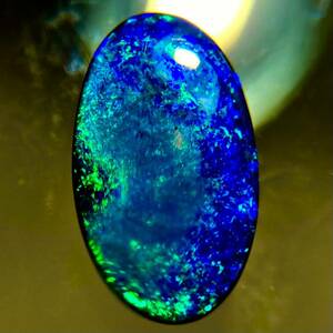 遊色効果!!◆天然ブラックオパール1.561ct◆m 約11.5×6.9mm ルース 裸石 宝石 ジュエリー jewelry opal テEA5 BJ1/BJ1