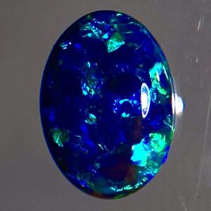 遊色効果!!◆天然ブラックオパール0.978ct◆m 約8.0×5.8mm ルース 裸石 宝石 ジュエリー jewelry opal 