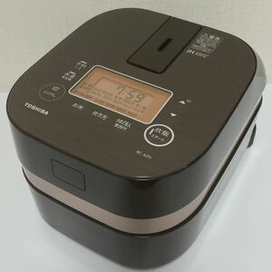 ☆☆1円スタート☆☆送料無料☆☆ 東芝 IHジャー炊飯器 2.5合炊き 備長炭かまど本羽釜 TOSHIBA RC-4ZPJ-T.