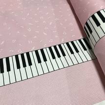 日本製　3m　Handworks Fabric④　鍵盤　ピンク　オックス　ハギレ_画像1