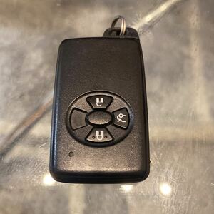  Toyota smart key ZRT260