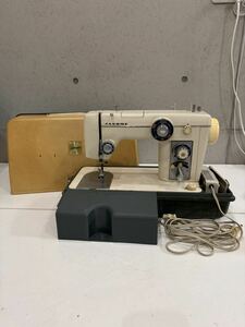 ★ JANOME ジャノメ MODEL 801 ミシン ハンドクラフト 手工芸 フットペダル付き ケース付き 通電確認済み ジャンク出品 0427T