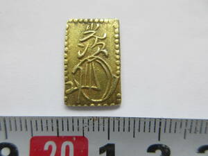 S【5-11】◎5 古銭 二分金 3.01g / 金貨 骨董 