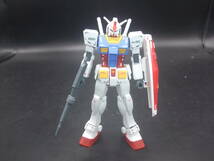 EG 1/144 RX-78-2 ガンダム 完成品 塗装・デカール_画像3