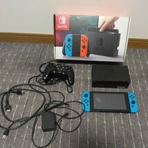 中古 ゲームハード 任天堂 Nintendo Switch 本体 ニンテンドースイッチ USB コントローラ Pro Lite_画像1