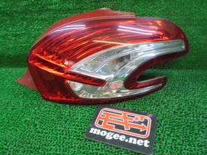 9FE5502 KG2)) Peugeot 208 ABA-A95F01 2013 year original tail light right 