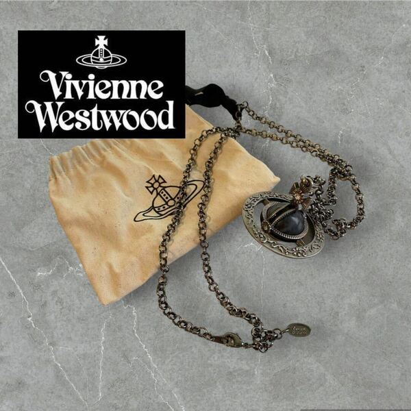 ヴィヴィアン Vivienne Westwood 花刻印スモールオーブネックレス