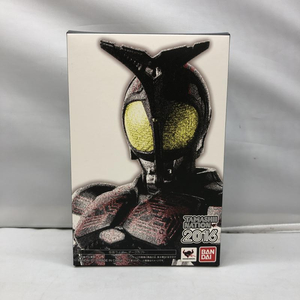 【中古】バンダイ S.H.Figuarts(真骨彫製法) 仮面ライダーダークカブト 開封品 仮面ライダーカブト[240097194225]