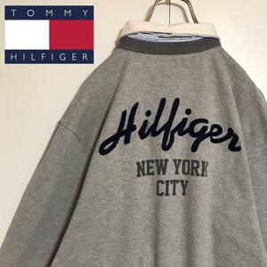 【希少デザイン】トミーヒルフィガー　ラガーシャツ　バックロゴE1194