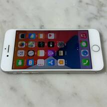 SIMフリー iPhone 8 64GB MQ792J/A シルバー 判定○ SIMロック解除済 Apple アップル_画像3