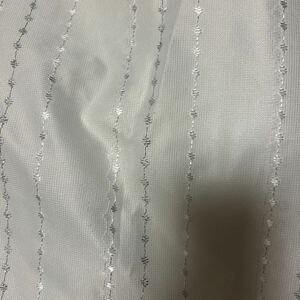 未使用　刺繍 遮熱・ミラーレースカーテン(シズク ホワイト 100X108X2)