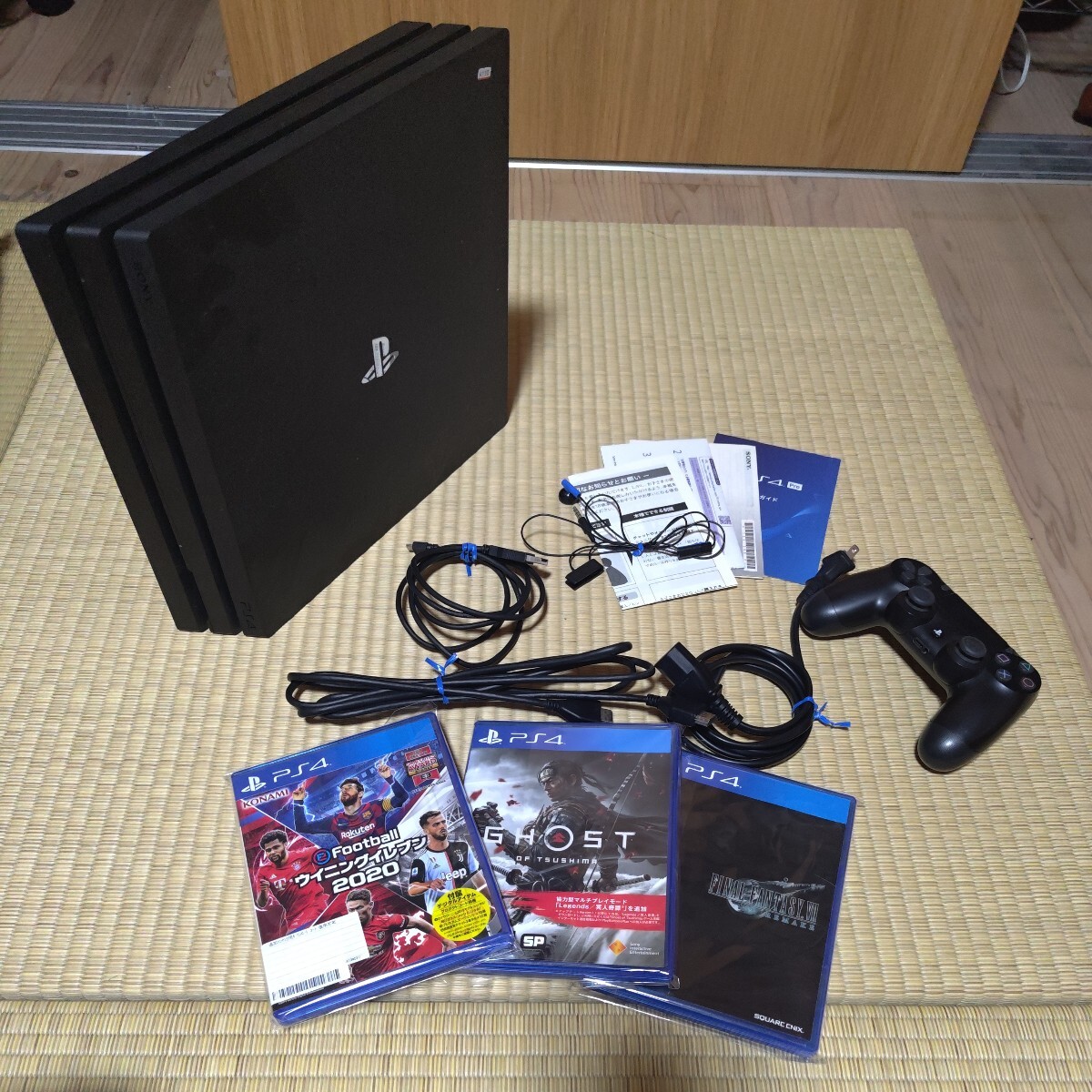 PS4本体☆美品☆ PS4本体☆美品☆