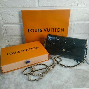 ルイヴィトン　ショルダー　財布　ヴェルニ　チェーン付き　LOUISVUITTON　 チェーンショルダーバッグ