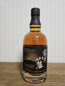 キリンウイスキー 富士山麓 Signature Blend 700ml 50%　新品　未開栓 です