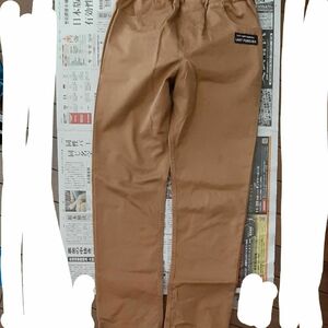 長ズボン　パンツ　150