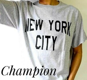 最値!新品!名作NEW YORK CITYビッグロゴ!チャンピオン(Champion)ニューヨーク シティ カレッジ プリント Tシャツ!グレー!灰色黒 Lサイズ