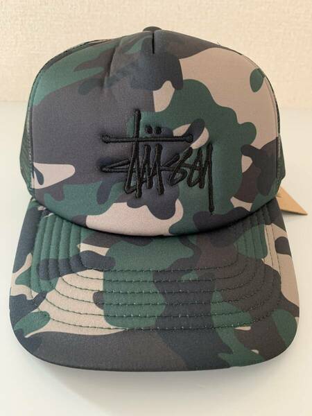 STUSSY TRUCKER BIG BASIC SNAPBACK (ステッカー付き)