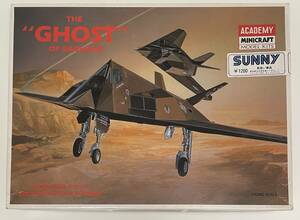 送料510円～ 希少 未組立品 アカデミー 1/72 ロッキード F-117 THE GHOST アメリカ空軍 ステルス戦闘爆撃機 プラモデル 