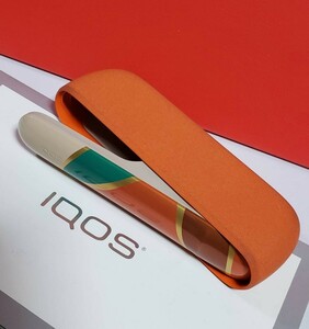 IQOS ILUMA チャージャーのみ 単品　オアシス　限定カラー　アイコスイルマ