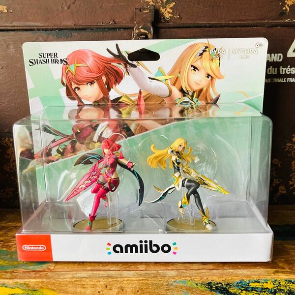 訳あり（台紙にダメージ）amiibo ダブルセット ［ホムラ／ヒカリ］ （大乱闘スマッシュブラザーズシリーズ）