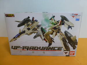 087)DX Chogokin VF-19ADVANCE advance figure theater version Macross .. ratio wing ~sayonalanotsubasa~i Sam * Dyson 