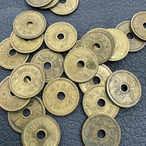 ★日本古銭 硬貨 小型5銭白銅貨1枚 5銭アルミ青銅貨24枚 合計25枚セット★PM56の画像2