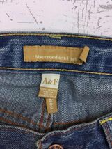 アバクロンビー&フィッチ Abercrombie&Fitch ブーツカット フレア ダメージ加工 フラワードローイング デニム ジーンズ レディース 6R 青_画像4