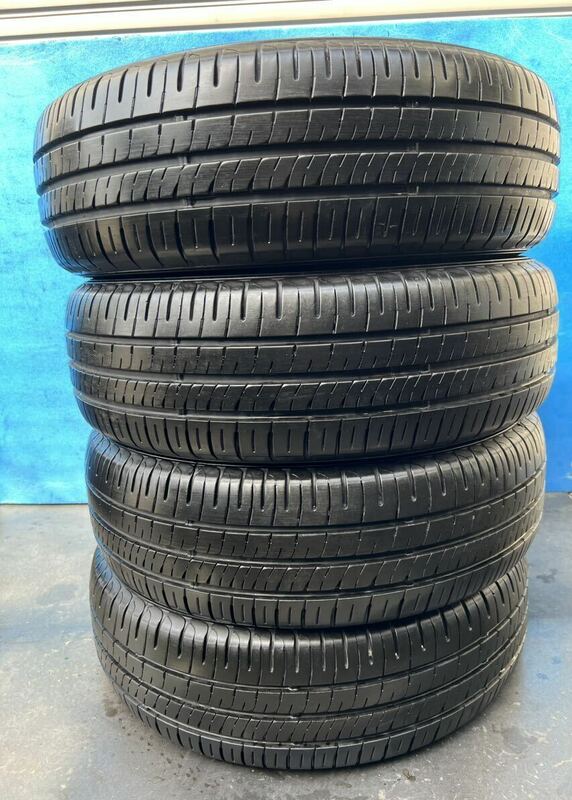 【DUNLOP ENASAVE EC204ダンロップ】《195/60R16 89H》22年製【送料無料※一部地域有料】中古タイヤ4本セット◆バリ山◆