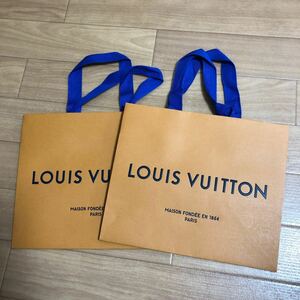 LOUIS VUITTON ルイヴィトン 紙袋 ショッパー ショップ袋 ショップバッグ プレゼント ギフト 2枚　セット　新品　新品同様　ブランド　