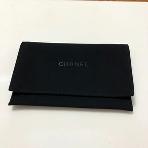 CHANEL シャネル　ブラック 保存袋　小物入れ　名刺入れ 二つ折り 黒 レザー 調　カードケース　新品　未使用　非売品　ポーチ　袋　