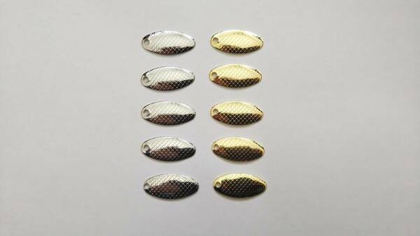 ブレード　魚のウロコの形　2.6cm 計10枚　セット　ゴールド5枚　シルバー5枚　スピンテールジグ　ジグスピナーに　スプーン　フラッシング