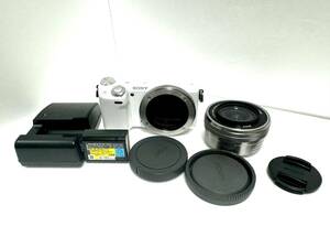 SONY NEX-5R SELP1650 товар среднего качества 2 пункт царапина есть 