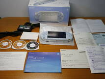 PSP-2000 SLIM&LITE FB フェリシアブルー プレイステーションポータブル バッテリー交換済 充電器/メモリースティック２GB/箱付き_画像1