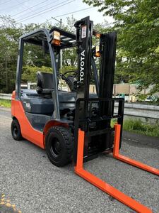 Toyota （TOYOTA）　forklift　1.8t Type02-8FD18 Year202006December　オートマ　ディーゼル　アワMeter2273h non-puncture tiresTires