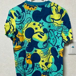 ディズニー　ミッキーマウスTシャツ　サイズS