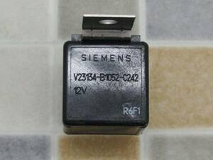 ∽BMWパーツ ｜リレーユニット｜SIEMENS V23134-B1052-C242 リレー 4PIN｜外車パーツ ユニット R6F1■N6367