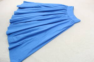 4-112 新品　ギャザーフレアスカート ブルーMサイズ 定価￥18,700－