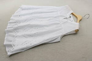5-1279 новый товар перфорирование вышивка безрукавка блуза 