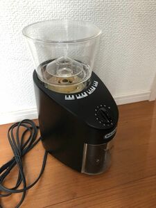 デロンギ DeLonghi コーン式　コーヒーグラインダー KG364J