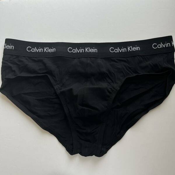 Calvin klein カルバンクライン メンズビキニ　XXL(XL) 黒　ビキニブリーフ　ブラック　コットンストレッチ　男性ビキニ　男性下着