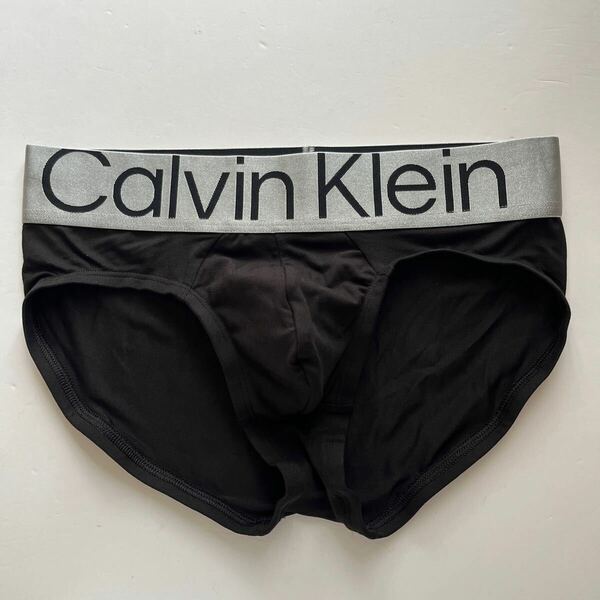 【訳あり品】① Calvin klein カルバンクライン メンズビキニ　S(XS) ブラック　黒　ナイロンストレッチ　メンズインナーウエア　男性下着