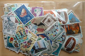 昭和２０年代から３０年代ごろの記念特殊切手使用済　風袋とも２０グラム