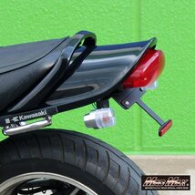 MADMAX バイク用品 KAWASAKI カワサキ ゼファー1100/RS用 フェンダーレスキット ブラック/ZRT10A ZEPHYR リアカウル【送料800円】_画像3